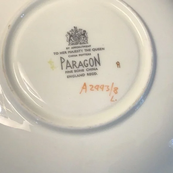 Paragon Tea Cup - Picture 4 of 5